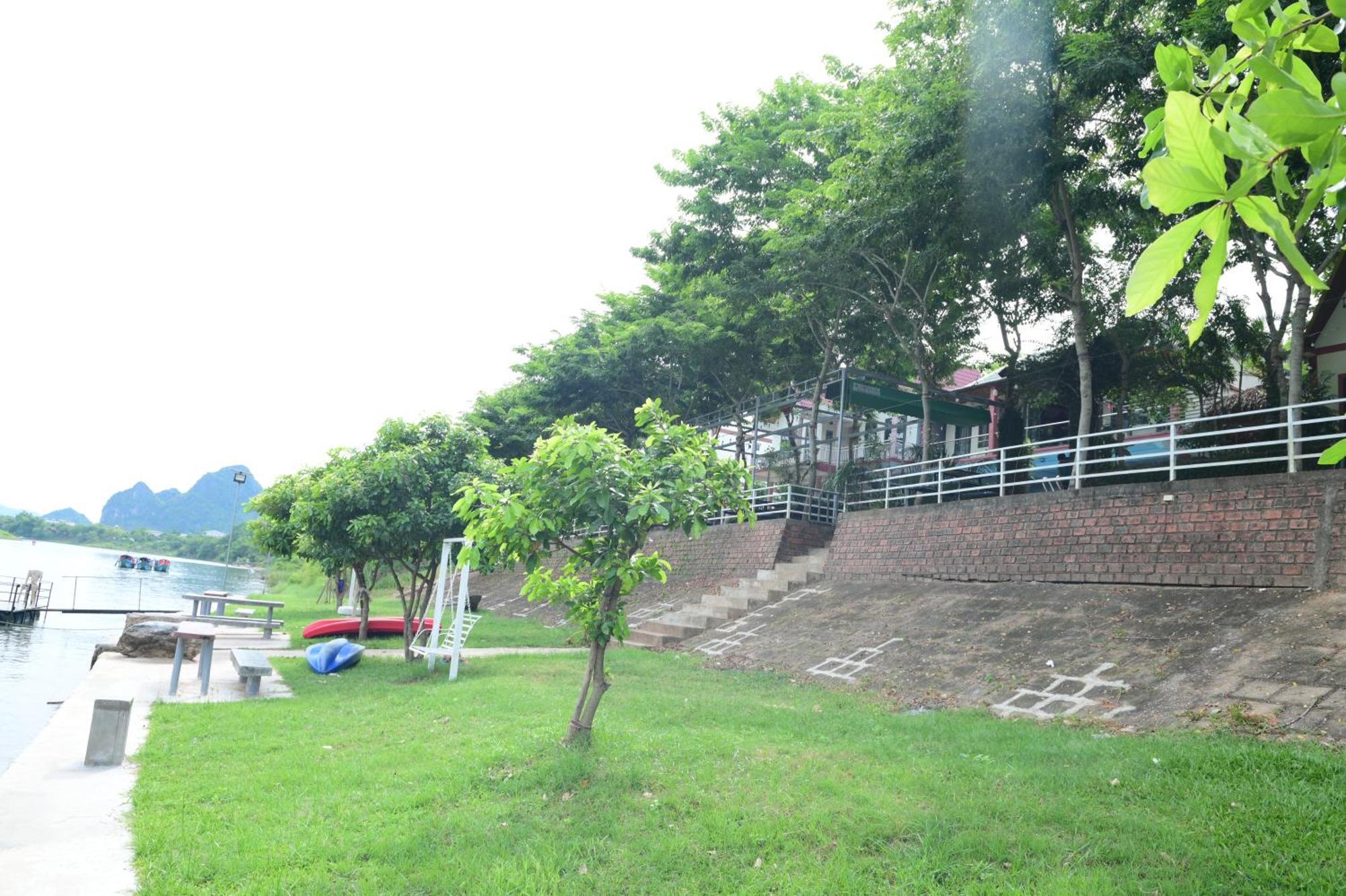 Restful River Bungalow Фонгня Экстерьер фото