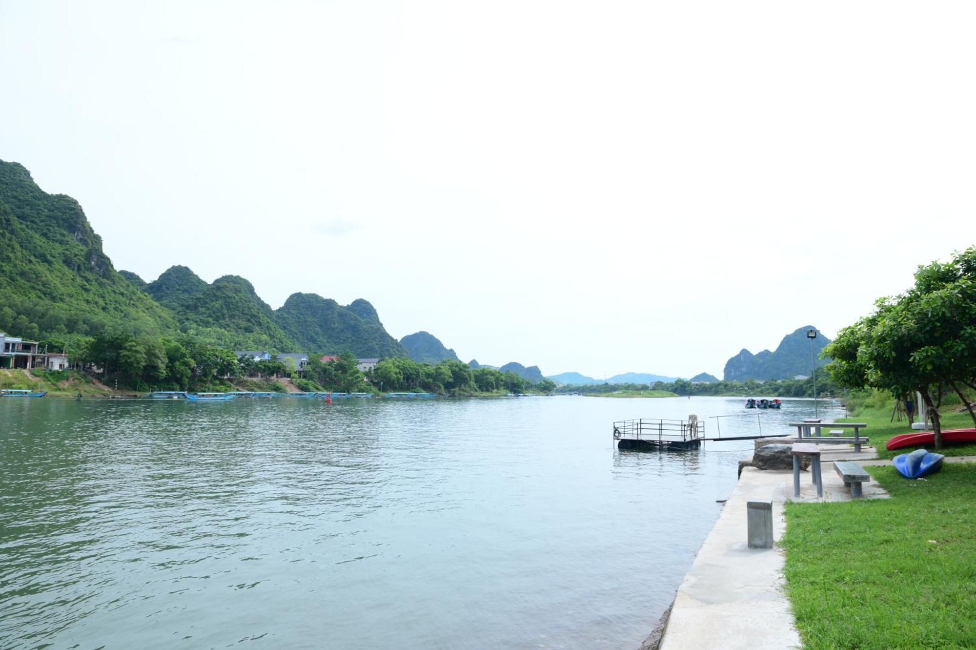 Restful River Bungalow Фонгня Экстерьер фото
